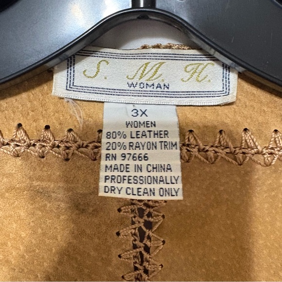 vintage S. M . H. suede leather and crochet patchwork coat/jacket size 3X - Picture 5 of 11